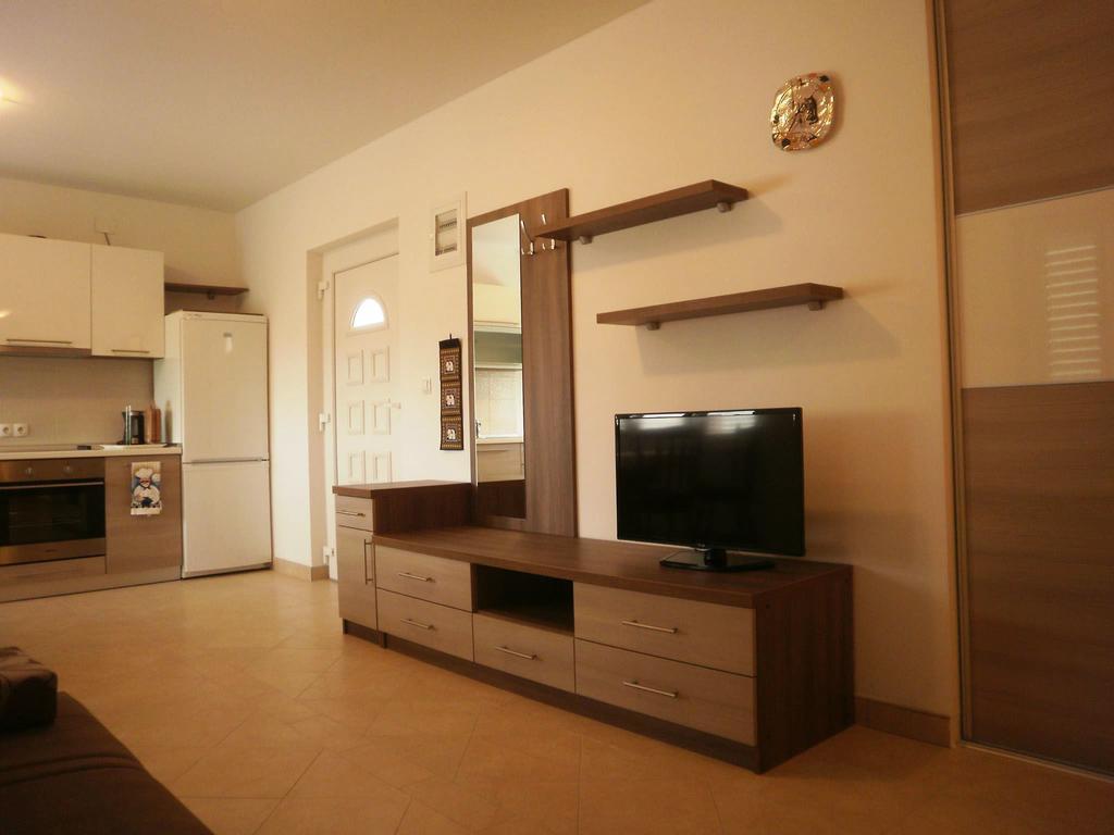 Apartments Lana And Lili Преко Стая снимка